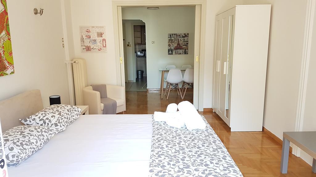 Errathens Wheat Apartment - Athens Center, 3 Bd, 1 Bath Exterior photo